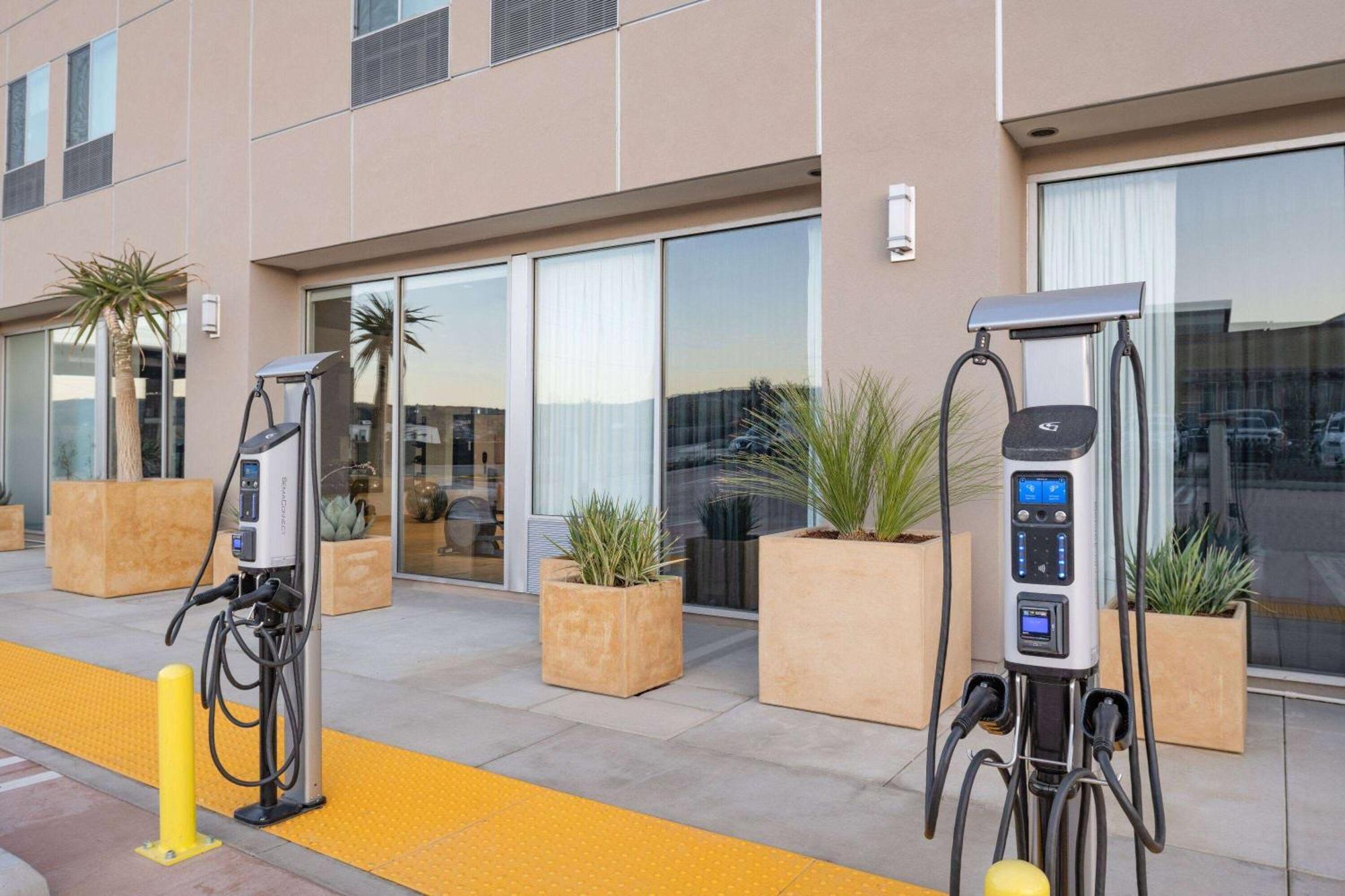La Quinta Inn & Suites By Wyndham Yucaipa Exteriér fotografie