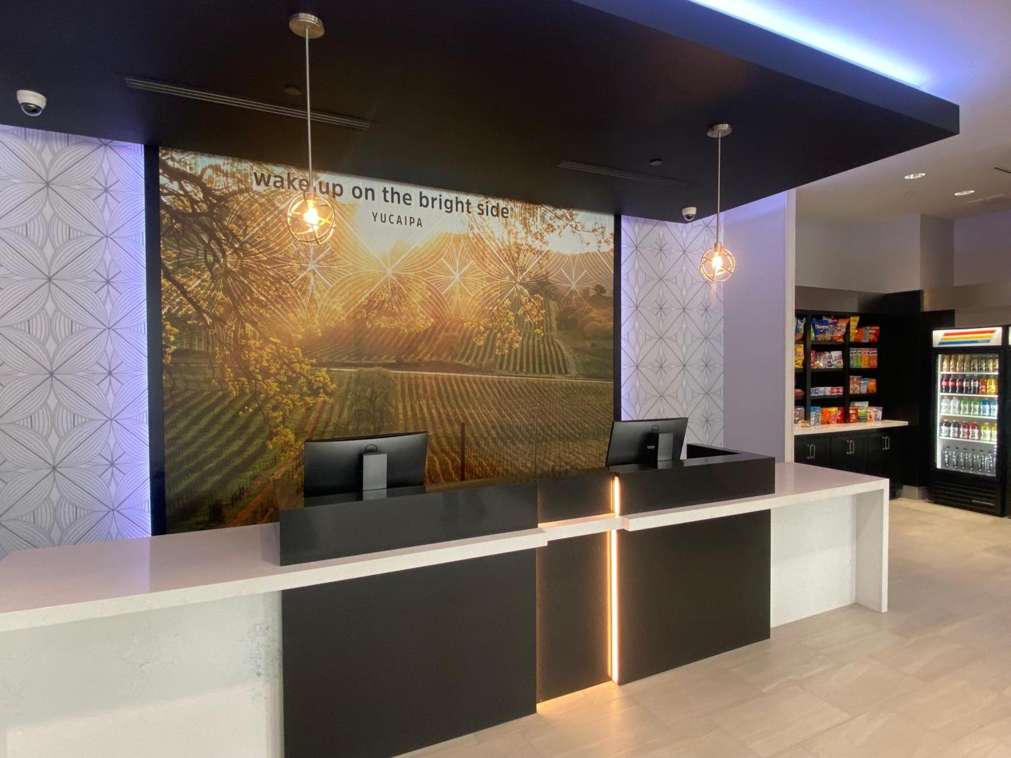 La Quinta Inn & Suites By Wyndham Yucaipa Exteriér fotografie