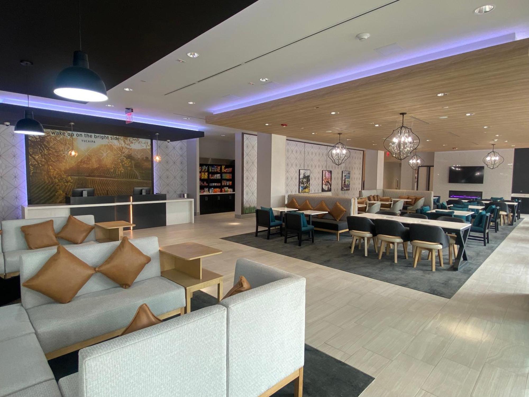 La Quinta Inn & Suites By Wyndham Yucaipa Exteriér fotografie